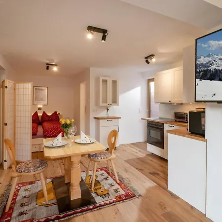 Apartment Latina Ii